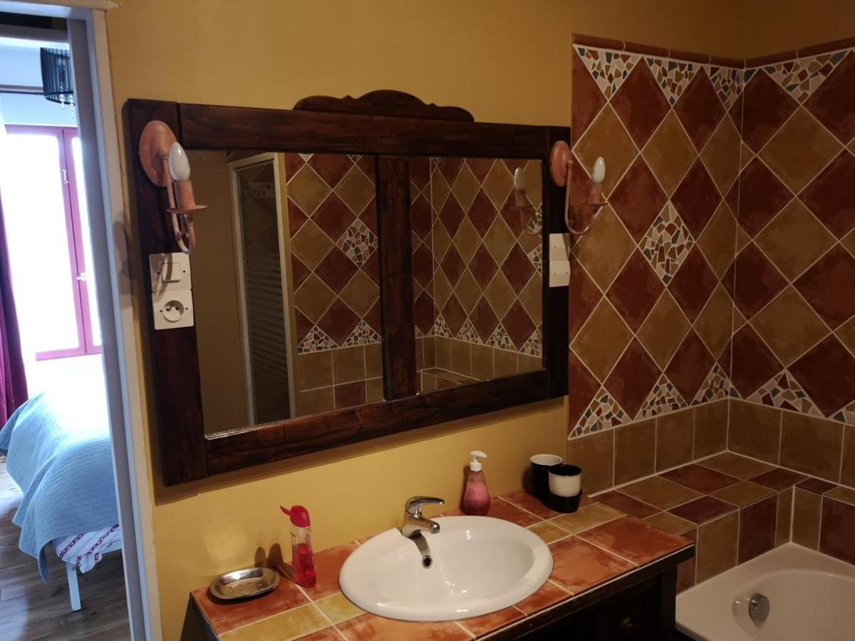 L'Ours Des Corbieres - Chambres D'Hotes Servies-en-Val Bagian luar foto
